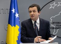 Κόσοβο: Την ενίσχυση της παρουσίας του ΝΑΤΟ ζητά ο πρωθυπουργός Άλμπιν Κούρτι
