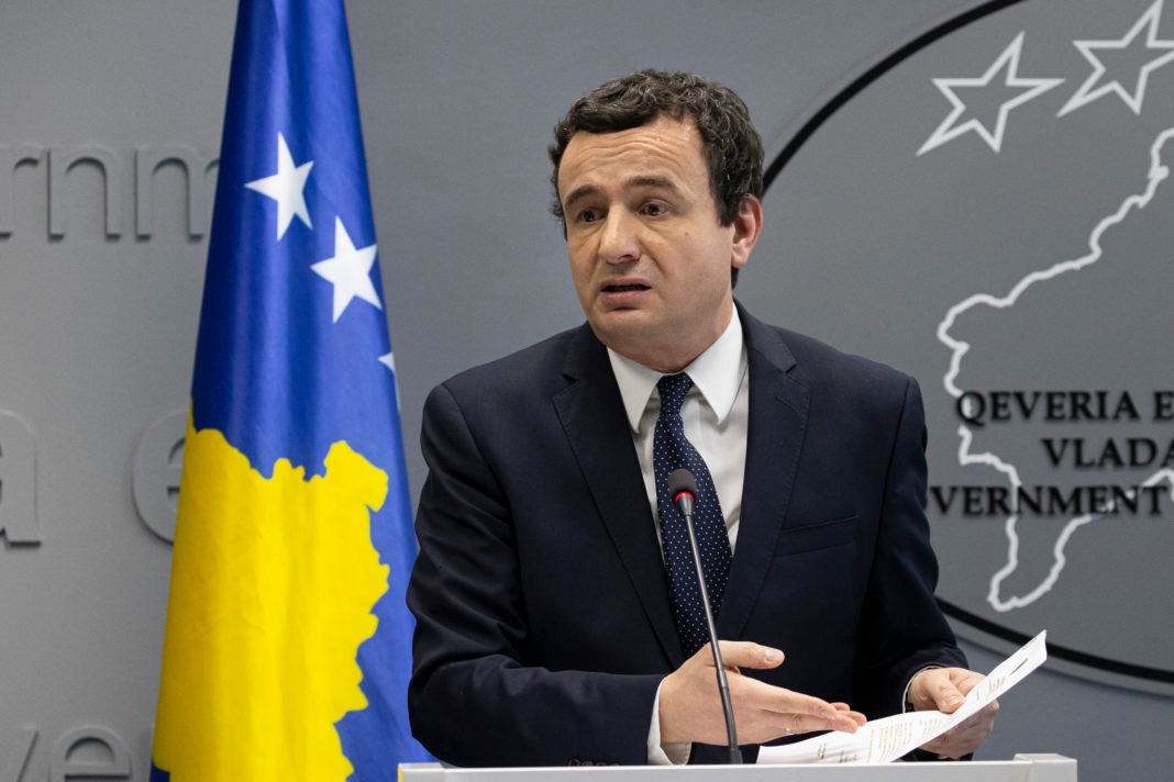 Κόσοβο: Την ενίσχυση της παρουσίας του ΝΑΤΟ ζητά ο πρωθυπουργός Άλμπιν Κούρτι