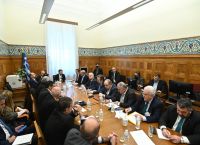 Ανδρουλάκης σε ελεύθερους επαγγελματίες: Θα καταθέσουμε τροπολογία για τις ασφαλιστικές εισφορές