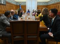 Ανδρουλάκης: Απαράδεκτη η υποβάθμιση των πτυχίων των καλλιτεχνικών σπουδών
