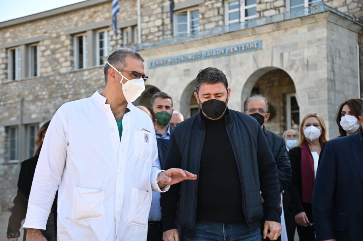 Ανδρουλάκης: Η Κυβέρνηση να προχωρήσει άμεσα σε έλεγχο των εξαγωγών φαρμάκων
