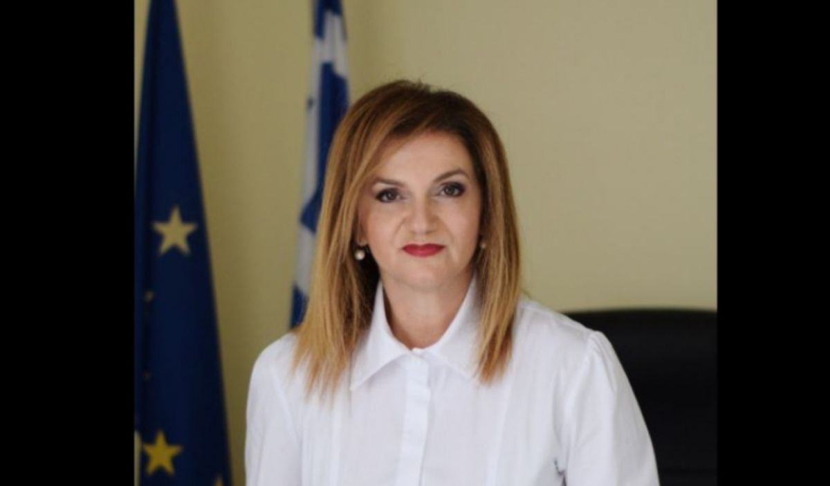 Ελένη Μακρή-Θεοδώρου: Η εκπαιδευτικός που παίρνει τη θέση του Χειμάρα στη Βουλή