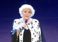 Μαρινέλλα: «Γεμίσαμε άφωνες με στρινγκ και playback» Μαρινέλλα: «Γεμίσαμε άφωνες με στρινγκ και playback»