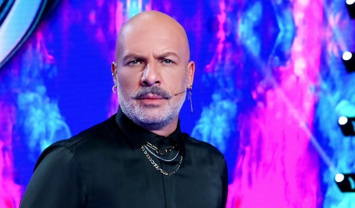 Νίκος Μουτσινάς: Η ιδιαίτερη σχέση με την μητέρα του και η απώλεια που του στοίχισε [vid]