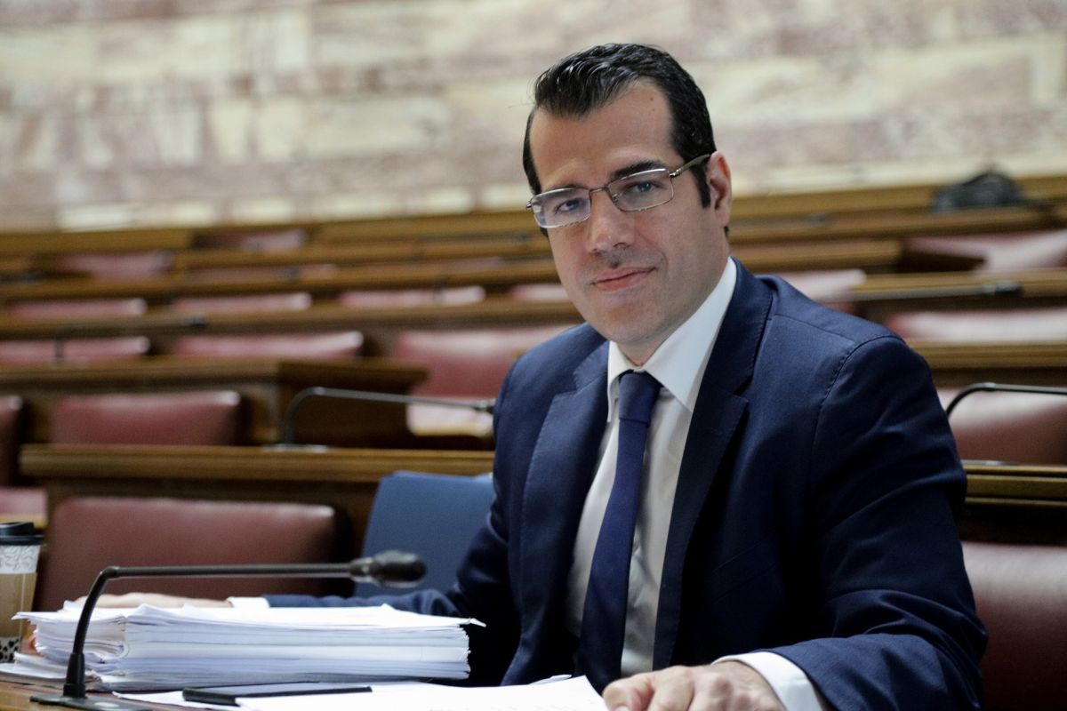 Πλεύρης: Αίρονται τα μέτρα για τον κορωνοϊό μετά από εισήγηση του υπουργείου Υγείας