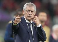 Ο Φερνάντο Σάντος στον πάγκο της Πολωνίας: “Από σήμερα είμαι Πολωνός, όπως και εσείς” Ο Φερνάντο Σάντος στον πάγκο της Πολωνίας: “Από σήμερα είμαι Πολωνός, όπως και εσείς”
