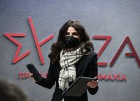 Τσαπανίδου: Ο κ. Οικονόμου να απαντήσει με εάν η ΕΥΠ παρακολουθούσε τον αρχηγό των Ενόπλων Δυνάμεων