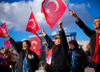 Milliyet: “Τρεις διπλωματικές νίκες της Τουρκίας” κατά της Ελλάδας και επιτίθεται στον Ν. Δένδια Milliyet: “Τρεις διπλωματικές νίκες της Τουρκίας” κατά της Ελλάδας και επιτίθεται στον Ν. Δένδια