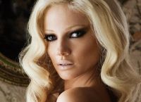 Τζούλια Αλεξανδράτου: Από το Only Fans έβγαλα μισό εκατομμύριο τον τελευταίο χρόνο