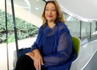 Σκηνές από το Zaha Hadid Architects, ως σχολικές τάξεις για προσφυγόπουλα