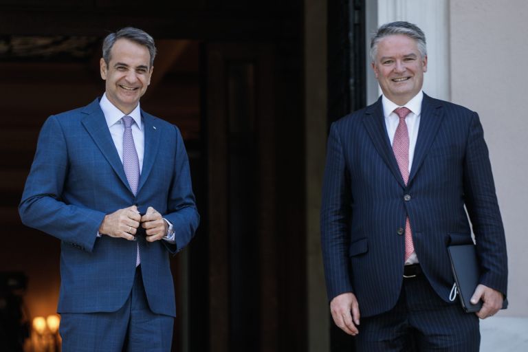 Κυριάκος Μητσοτάκης: «Η χώρα μας άφησε πίσω τον κατήφορο των μνημονίων» [vid]