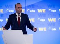 Βέμπερ: Ο Πούτιν θέλει να καταστρέψει τον ευρωπαϊκό τρόπο ζωής