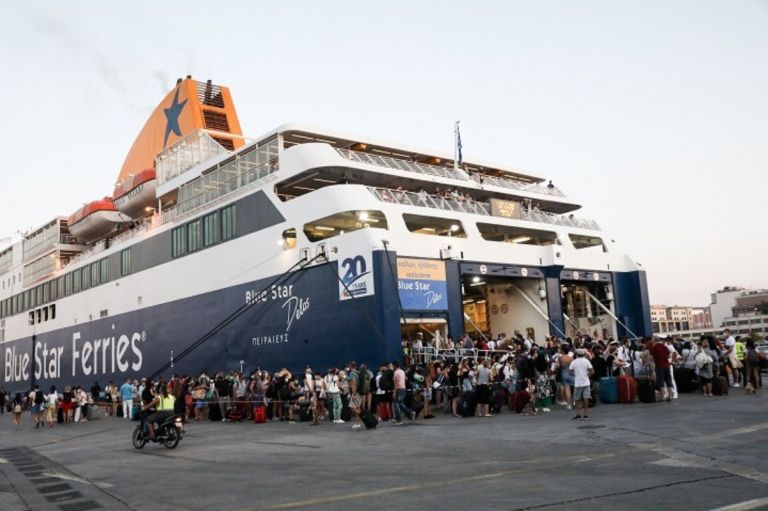 Over 27.8 million tourists visited Greece in 2022