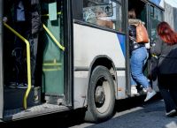 Τροχαίο στη Βασιλίσσης Σοφίας: Δέκα τραυματίες από τη σύγκρουση λεωφορείου με ΙΧ [vid]