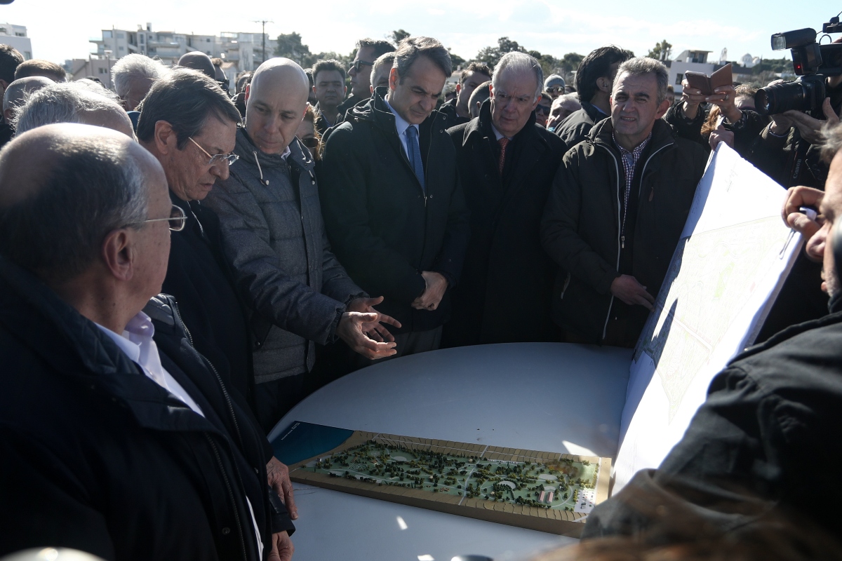 Στο Μάτι ο Κυριάκος Μητσοτάκης με τον Νίκο Αναστασιάδη