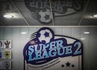 Super League 2: Παραμένει το «λουκέτο»