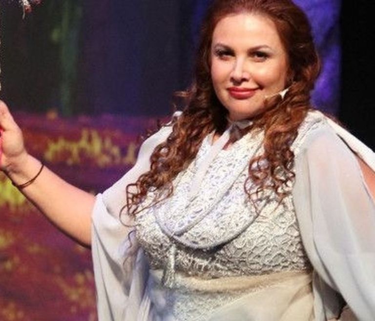 Ελευθερία Ρήγου: «Με νευριάζει που αποκαλούνται μητέρες, ενώ δεν αξίζουν αυτόν τον τίτλο» [vid]
