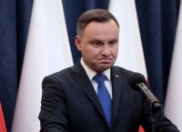 Ο Ντούντα αναστατώνει τα σχέδια μετρητών της Πολωνίας στην ΕΕ