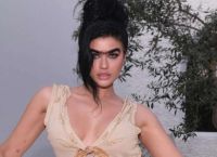Σοφία Χατζηπαντελή: Με ροζ διάφανα εσώρουχα στο instagram [vid]