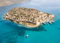Στην αποκατάσταση και επανάχρηση του Λεπροκομείου στη Σπιναλόγκα προχωρά το υπουργείο Πολιτισμού