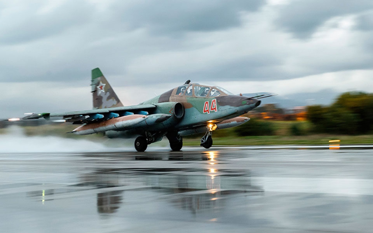 Ρωσικό μαχητικό SU-25 συνετρίβη κοντά στα σύνορα με την Ουκρανία