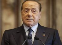 Ουκρανία κατά Μπερλουσκόνι: Διαδίδει τη ρωσική προπαγάνδα