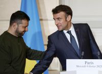 Ζελένσκι: Μακρόν και Σολτς τον διαβεβαίωσαν  πως θα συνεχίσουν να βοηθάνε την Ουκρανία