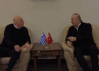 Δένδιας-Τσαβούσογλου: «Οι σχέσεις γειτονίας φαίνονται σε τέτοιες δύσκολες μέρες»