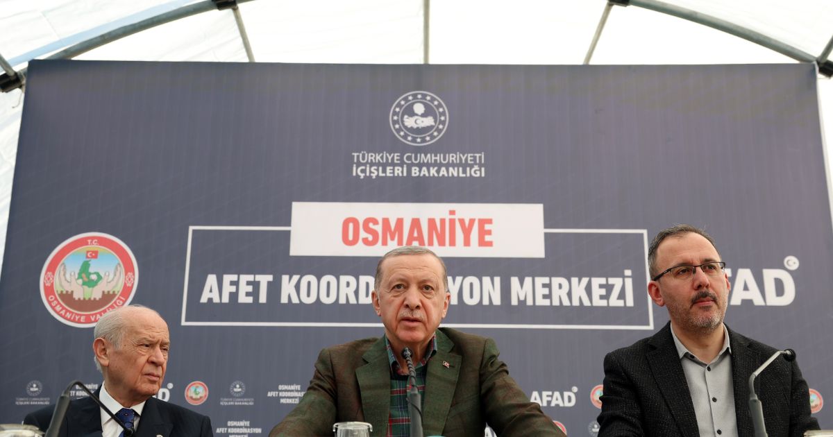 Ερντογάν με Μπατχτσελί: όοσι ευθύνονται θα πληρώσουν για τα θύματα των σεισμών