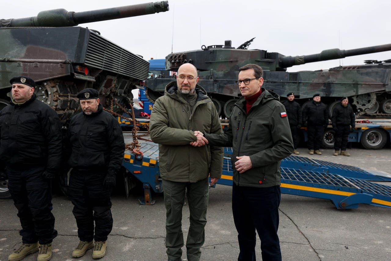 Ουκρανία: Έφτασαν τα πρώτα τέσσερα Leopard 2 στο Κίεβο [pic]