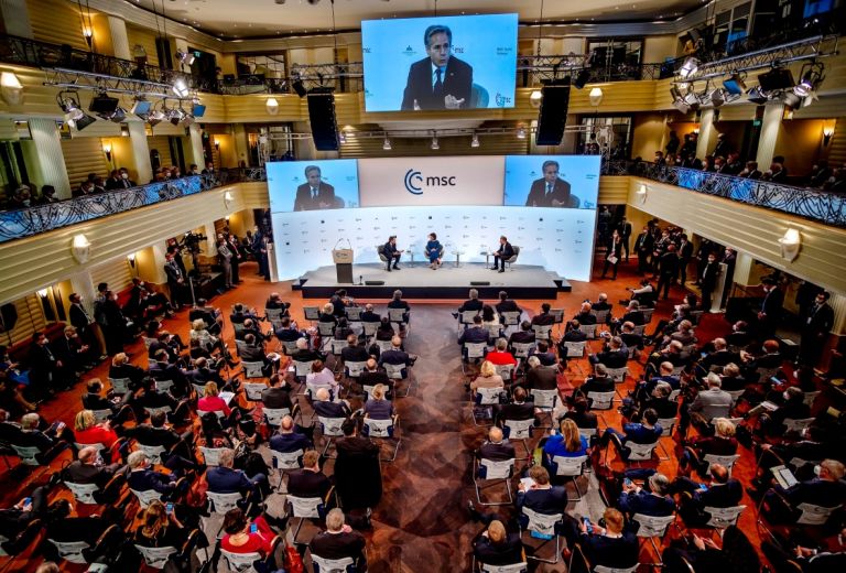 Politico: Ο κόσμος, που ξέραμε, τελείωσε