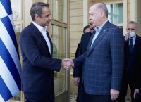 Με την «διπλωματία των σεισμών»