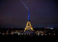 Al Jazeera: Χιλιάδες διαδηλωτές σε Παρίσι και Βερολίνο για την Ειρήνη