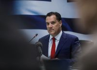 Άδωνις Γεωργιάδης: Ανεβαίνουν στα 60 τα προϊόντα στο καλάθι του νοικοκυριού [Live]