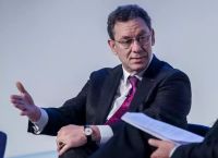 Γιατί οι New York Times μήνυσαν τη Φον ντερ Λάιεν για τα SMS με τον Μπουρλά Γιατί οι New York Times μήνυσαν τη Φον ντερ Λάιεν για τα SMS με τον Μπουρλά