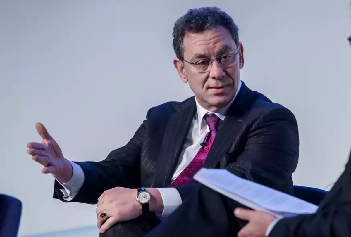Γιατί οι New York Times μήνυσαν τη Φον ντερ Λάιεν για τα SMS με τον Μπουρλά