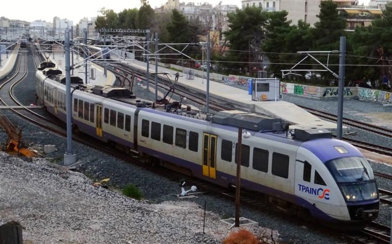 Suburban railway to Loutraki:14 million euros from the Ministry of Development and Investments