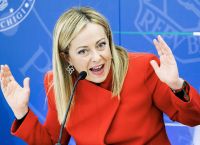 Μελόνι: Έστειλε επιστολή στην ΕΕ για να γίνουν συγκεκριμένες ενέργειες για το Μεταναστευτικό