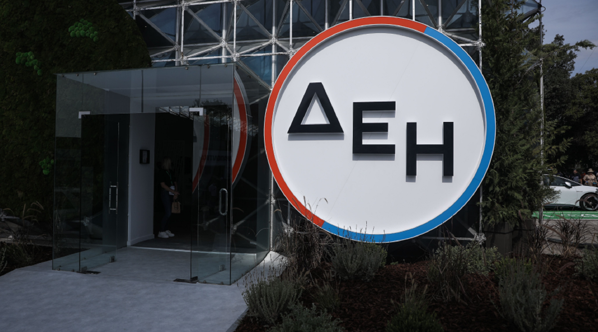 Η ΔΕΗ ανακοίνωσε τη συμφωνία για εξαγορά της Enel Romania