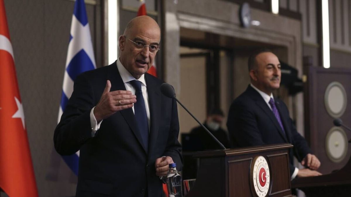 Ευχές Τσαβούσογλου στον Δένδια για την 25η Μαρτίου