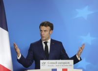 Για τις αντιδράσεις στη συνταξιοδοτική μεταρρύθμιση Μακρόν