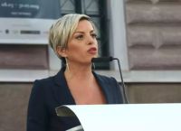 Σοφία Νικολάου για Πολάκη: «Με καθιστά στόχο για τρομοκράτες και ποινικούς»