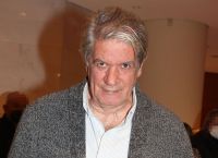 Φίλιππος Σοφιανός: «Δεν έχω λεφτά, αυτή είναι η ιστορία μου» [vid]
