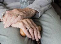 Καταγγελίες φωτιά για το γηροκομείο στον Κορυδαλλό – «Τους έδεναν στο καλοριφέρ»