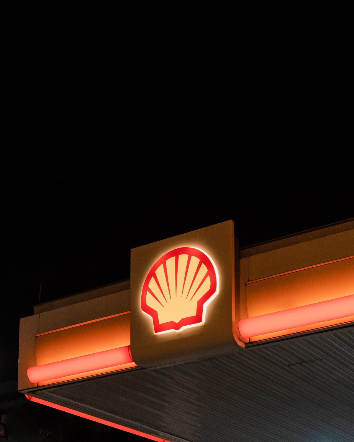 Shell: Μηνύθηκαν οι 11 διευθυντές της για «ελαττωματική» στρατηγική για το Κλίμα