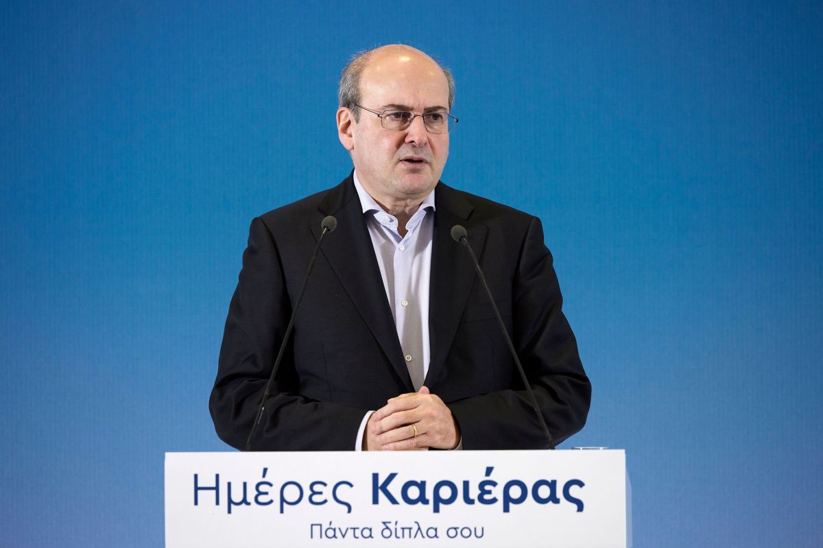 Χατζηδάκης: 100.000 νέες θέσεις εργασίας δημιουργήθηκαν με τη συμβολή της ΔΥΠΑ