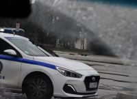 Χειροπέδες σε 27χρονο «δράκο» που τρομοκράτησε δύο γυναίκες στη μέση του δρόμου στην Κηφισιά Χειροπέδες σε 27χρονο «δράκο» που τρομοκράτησε δύο γυναίκες στη μέση του δρόμου στην Κηφισιά