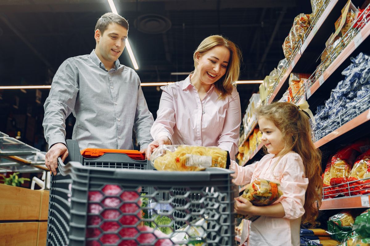 Market Pass: Άνοιξε από τα ξημερώματα η πλατφόρμα για την επιδότηση τροφίμων [vid]