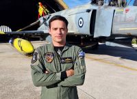 Πτώση Phantom F-4: Σήμερα το τελευταίο αντίο στον υποσμηναγό Μάριο – Μιχαήλ Τουρούτσικα Πτώση Phantom F-4: Σήμερα το τελευταίο αντίο στον υποσμηναγό Μάριο – Μιχαήλ Τουρούτσικα