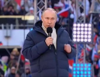 Πούτιν: «Είμαστε περήφανοι για όσους πολεμούν στην Ουκρανία»
